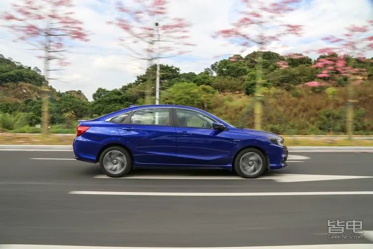 i-MMD混动技术下放！凌派混动表现超丰田双擎？