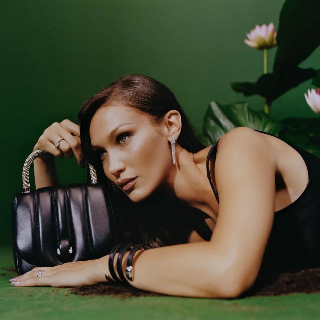 欧阳娜娜同款潮流品牌,欧阳娜娜同款联名卫衣