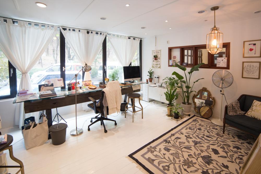 160㎡一层带地下室，水电墙砖韩国夫妻全自己干，10万块完工