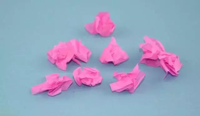 小鱼游幼儿园手工,小鱼游游游幼儿手工