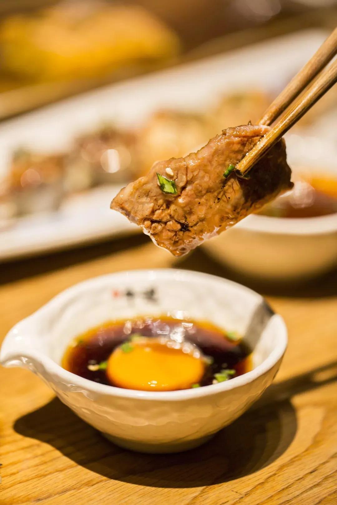 屁屁猩拍了拍你，并递出一张50团100代金券