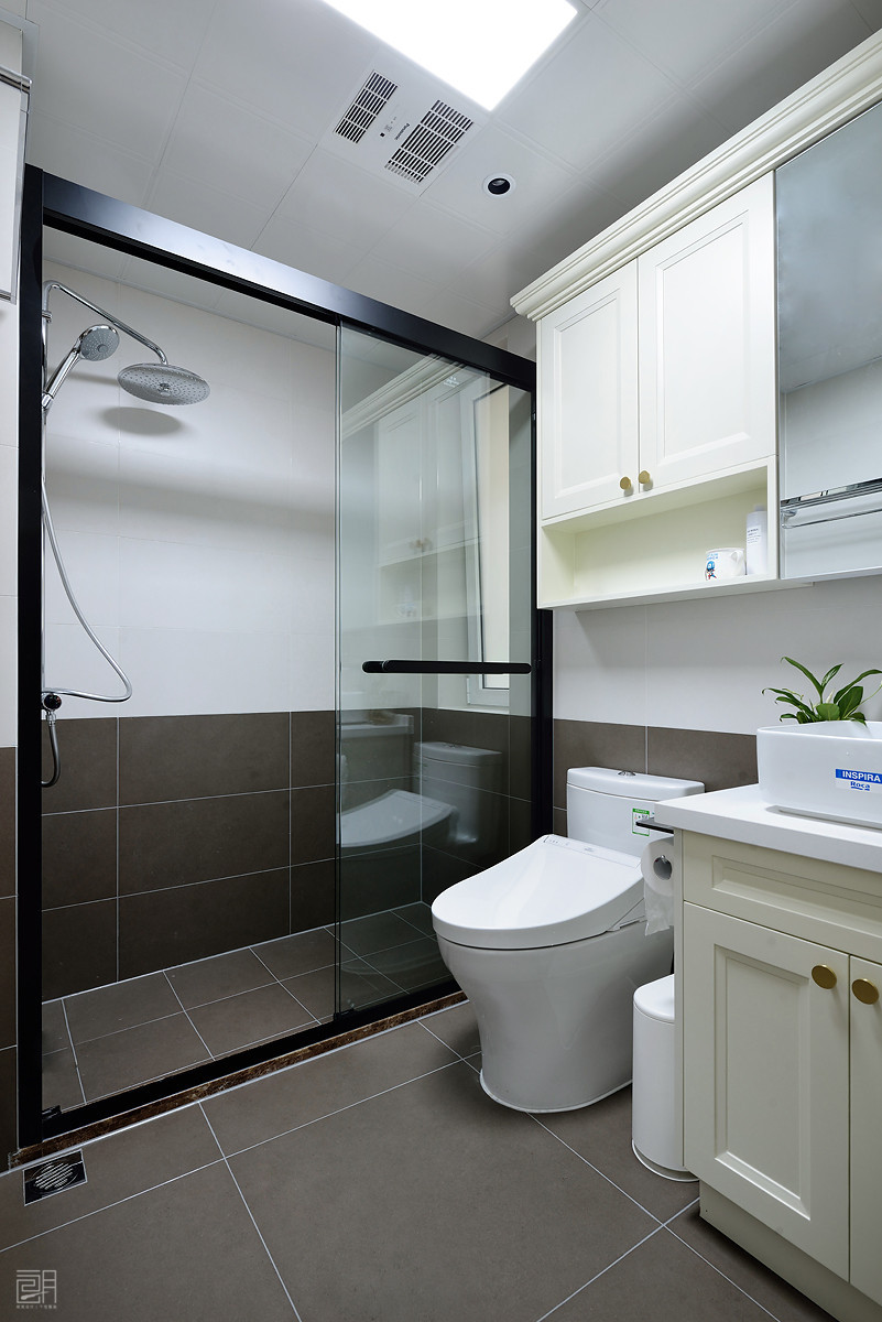 135平方米美式3房2厅精装修效果图,110平的美式风格三居清新优雅