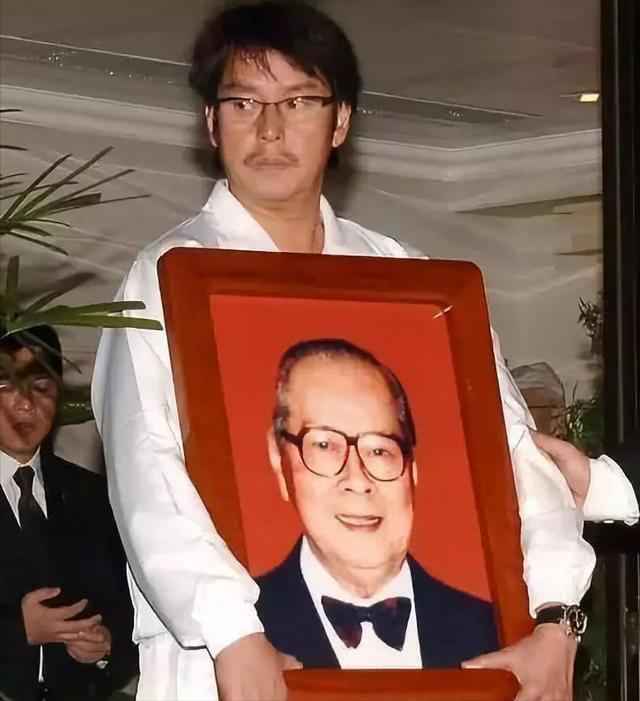 谭咏麟和妻子约好丁克,谭咏麟丁克夫妻现状