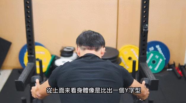 圆肩带来的影响,圆肩和正常肩的区别图片