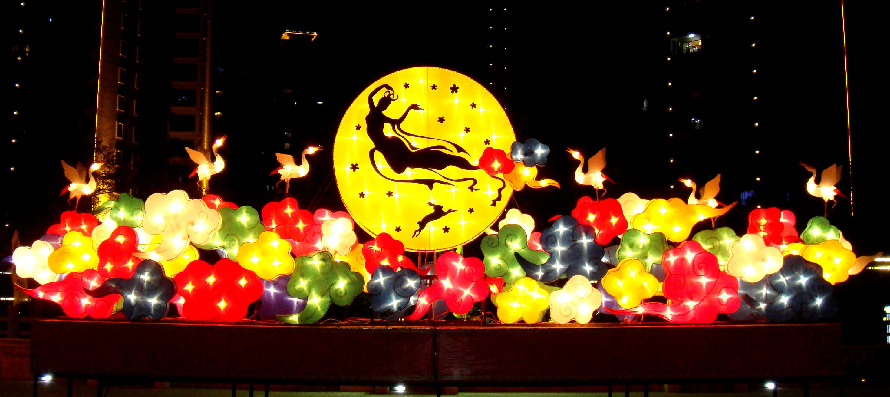 花灯是民间的非物质文化,花灯和灯笼有什么区别