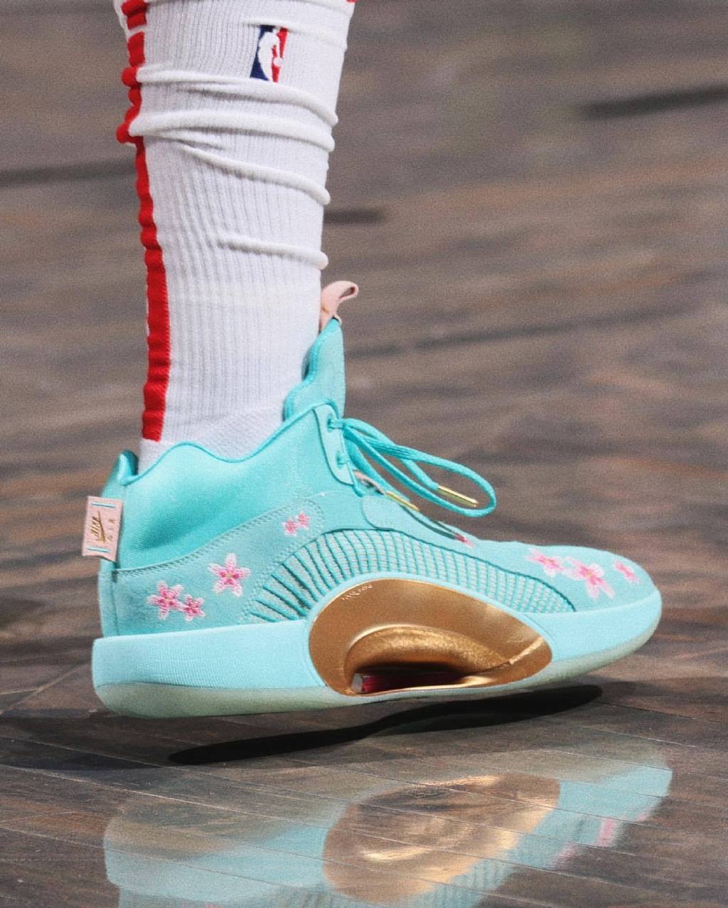 aj34八村塁樱花实战测评,aj35八村塁版本测评