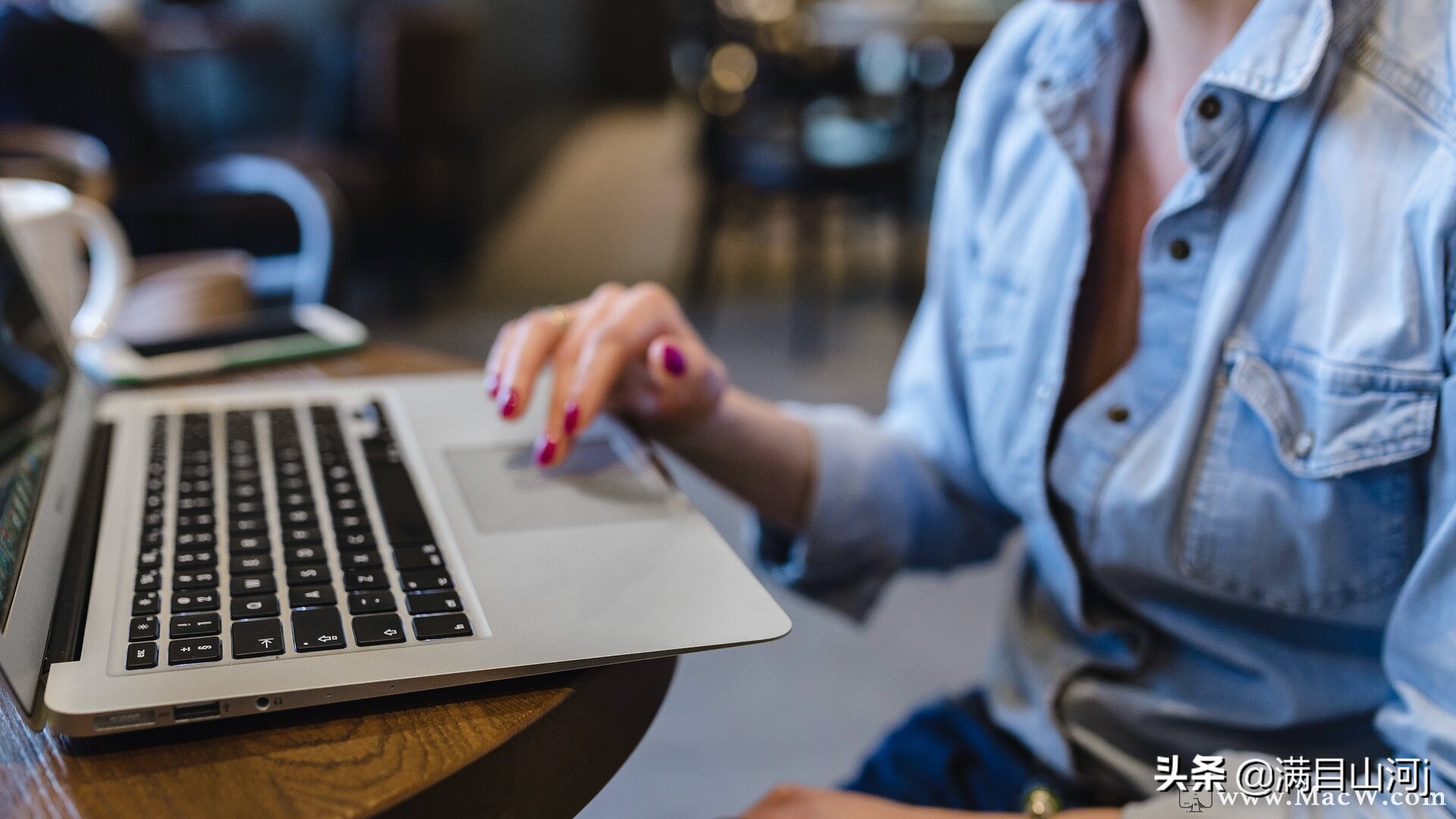 怎么给mac恢复出厂设置,如何把macbookair恢复到出厂状态