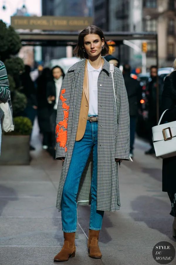 你还在买这么贵的大衣吗,买了件比较贵的大衣有些后悔