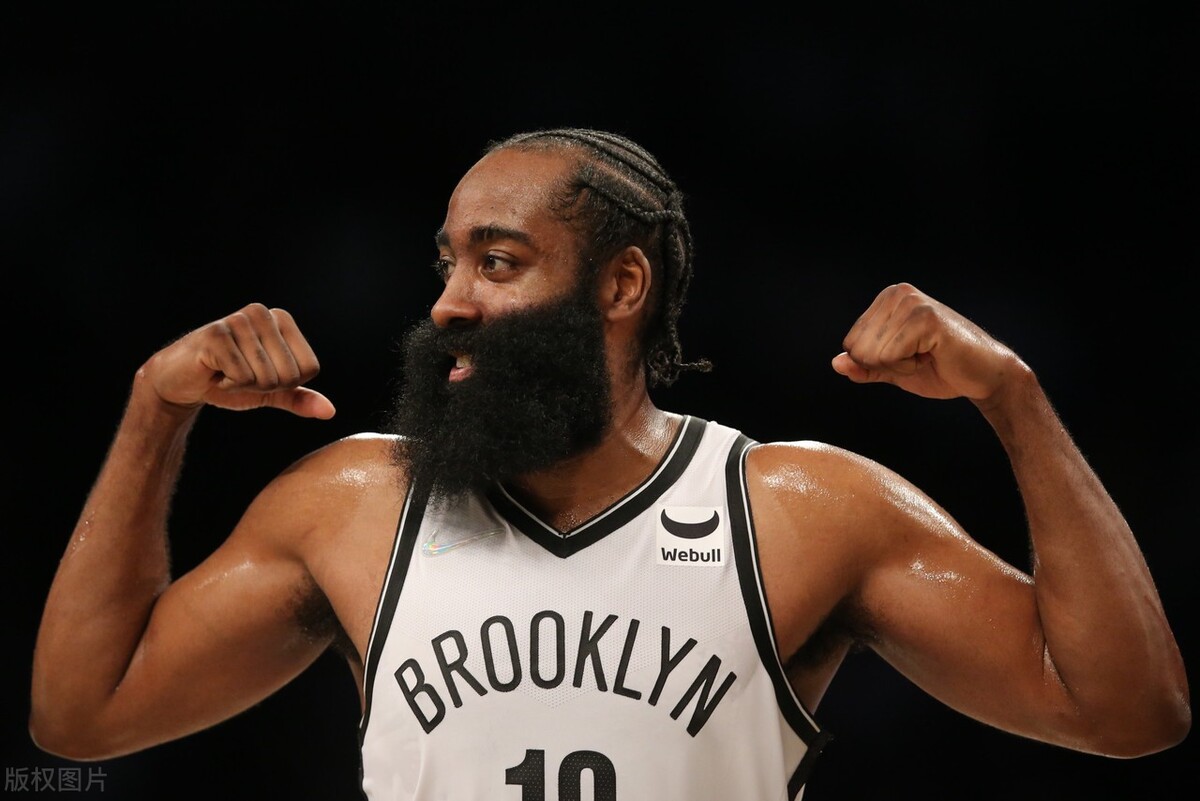 詹姆斯吸金,勒布朗詹姆斯收入体坛第一人