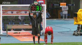 中国足球10大奇葩,中国足球匪夷所思的画面