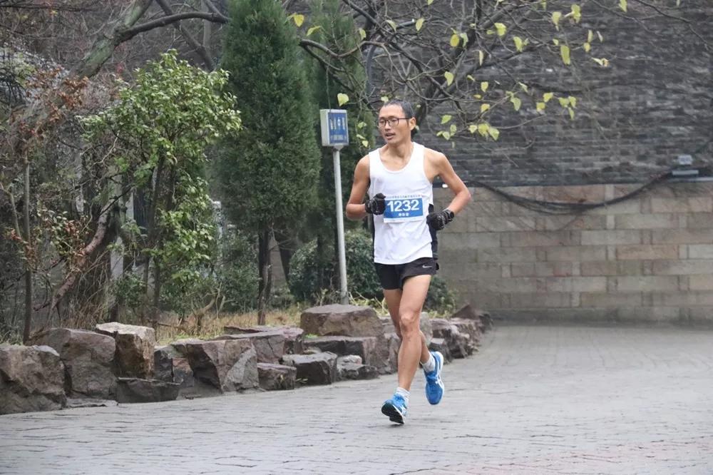 常熟市中学登高活动,迎新年登高活动