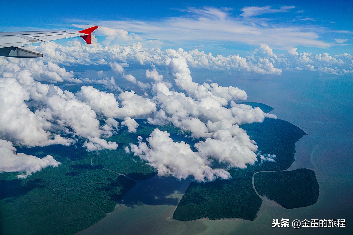 马来西亚吉隆坡亚航机场,亚航机场和吉隆坡国际机场