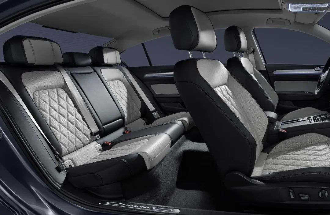 为什么40万以下的豪华车不用真皮,40万的豪华车为什么很少真皮