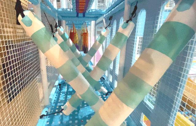 蹦床乐园乐动魔鬼滑梯,室内蹦床滑梯游乐场