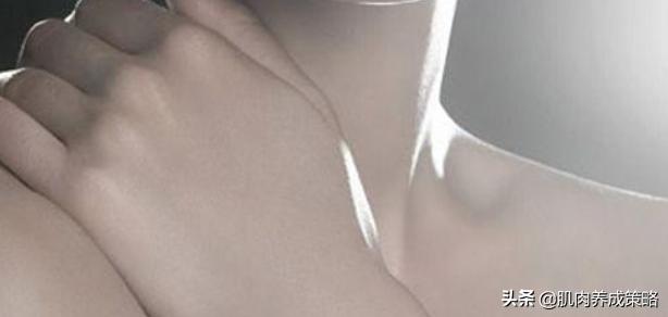 脖子长颈纹怎么去除,人脖子长皱纹用什么方法