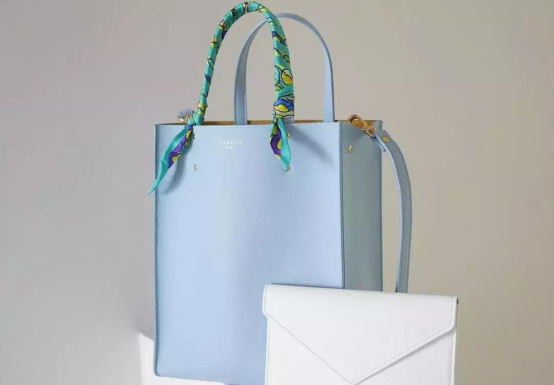 国内十大小众轻奢品牌包包500以内,适合夏季的轻奢包包百搭