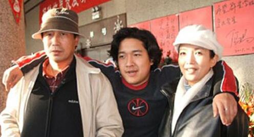 雾都张丰毅搞笑片段隔壁老王,秦始皇张丰毅训斥赵姬