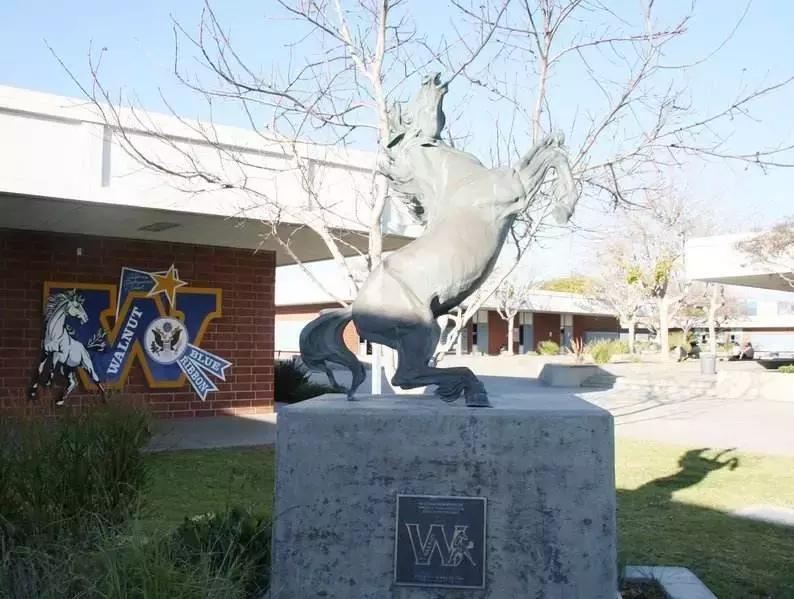 美国洛杉矶富人区房产,美国洛杉矶买房买哪里