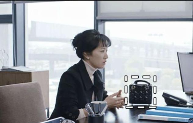 女士包包品牌前十名奢侈品,像十字架的品牌奢侈品包包