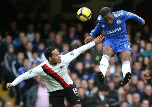 c罗跳高2.65米的头球现场解说,35岁c罗超级滞空头球