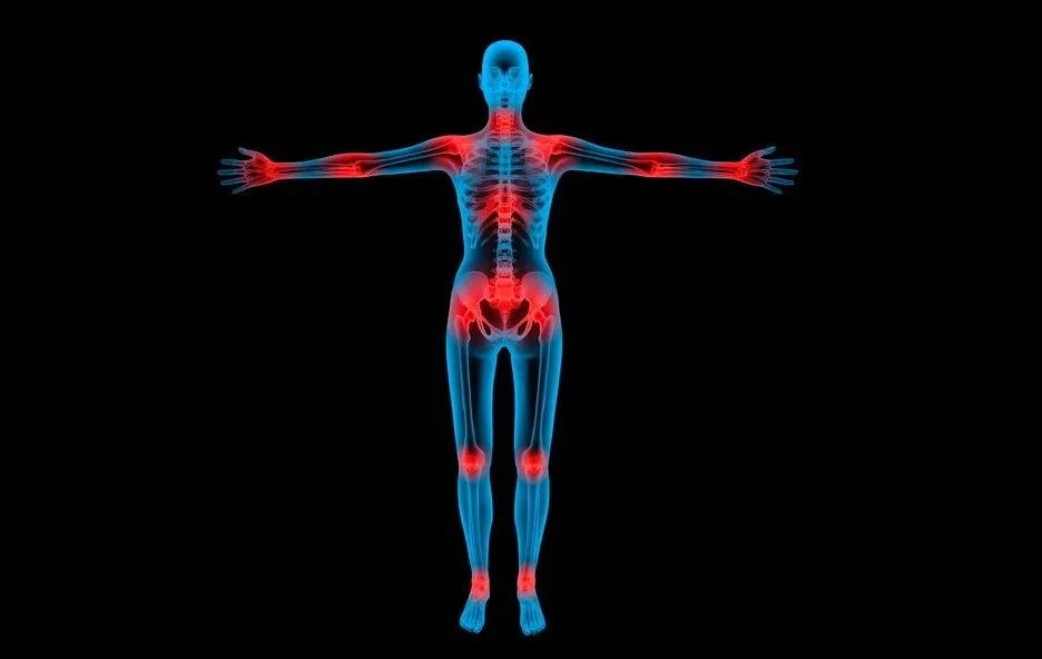 躺下摸到肚子里有个硬疙瘩,肚子摸起来硬硬的会有肿瘤