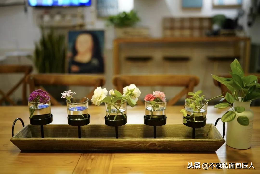 这位面包师“不务正业”,却做得一手好面包