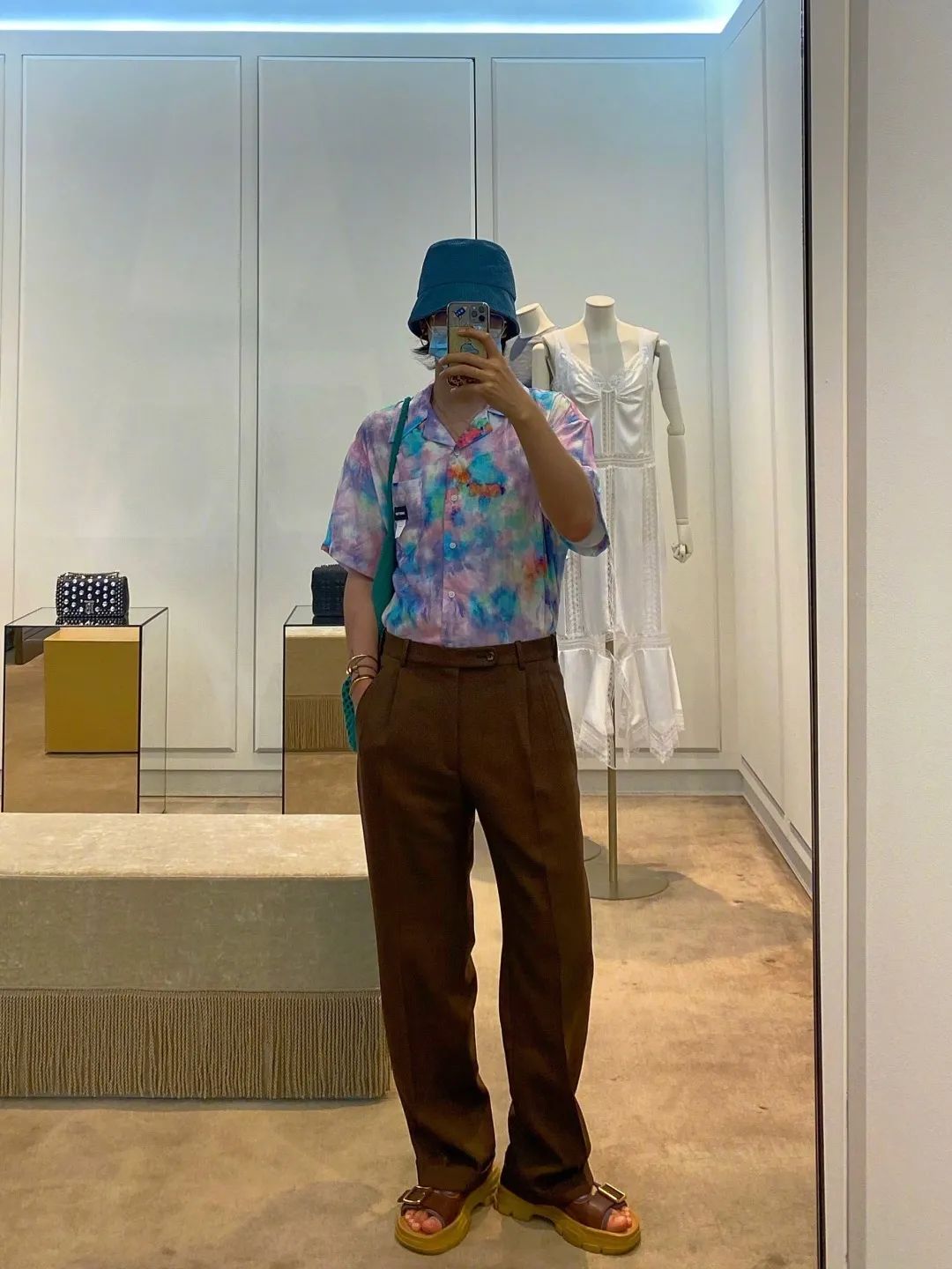 王一博程潇他们什么时候拍,王一博他们还在玩吃鸡吗