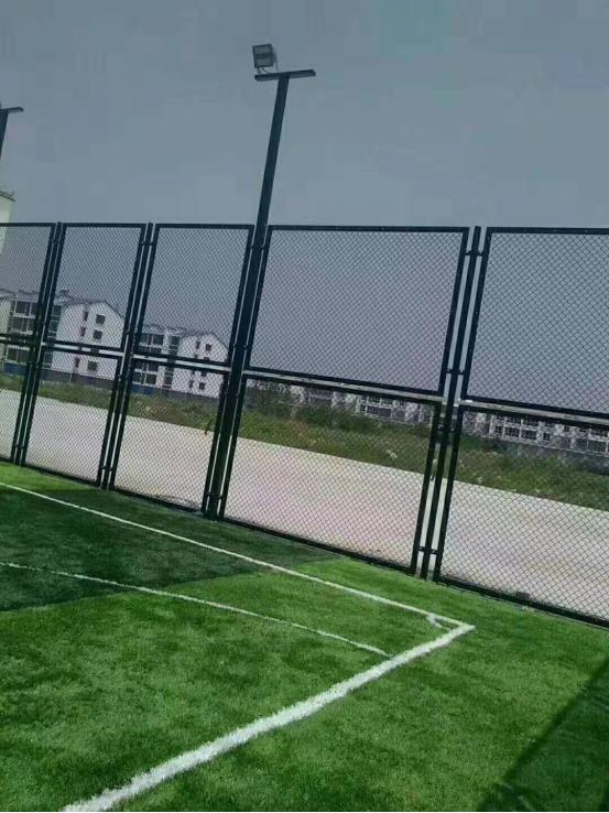 体育场围栏网,球场围栏网规格有哪些