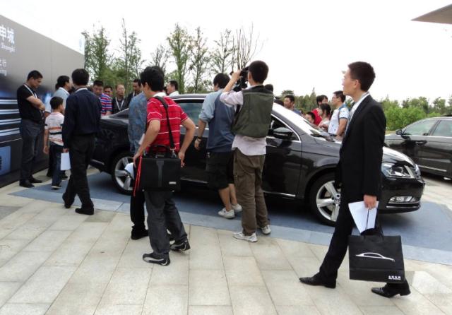 都说大众车烧机油是真的吗,都说一汽大众好为什么开上汽的多