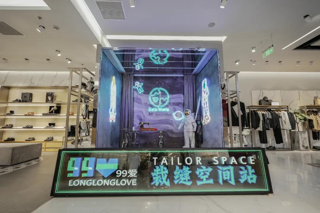 劲霸男装发布高端新国货战略,劲霸男装的发展史