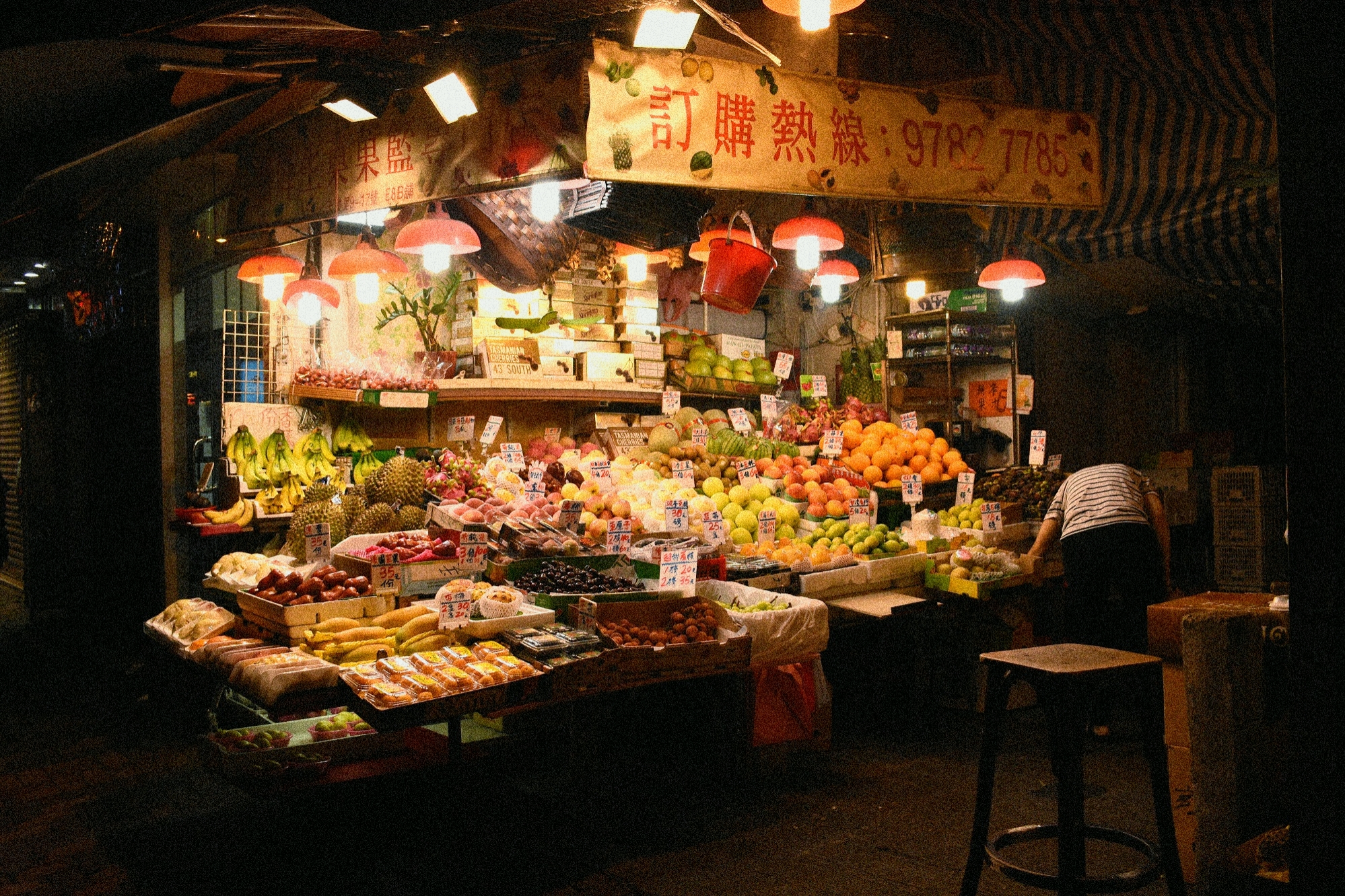 要是有人活不下去，就扔他去菜市场