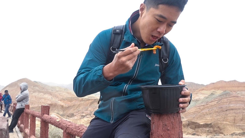 小昭回到波斯,小昭离开时的歌曲