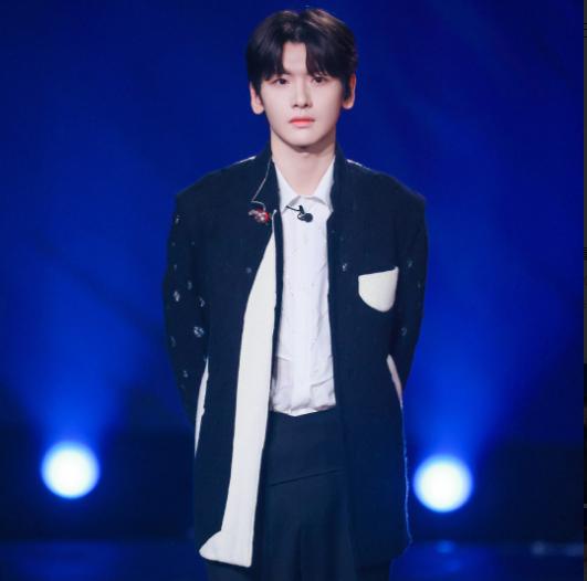 周笔畅评价大张伟,大张伟汪苏泷唱周笔畅