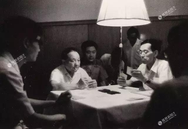 今天他115岁了,*小平邓**人生的40个瞬间