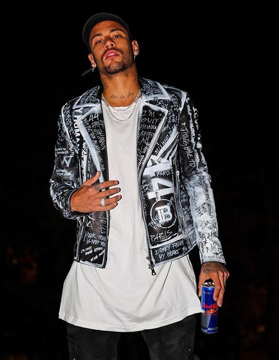 内马尔日常潮流穿搭,内马尔潮流时尚穿搭穿藏装