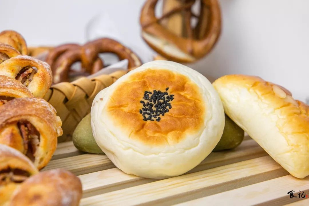 开在大庆西路的迷你面包博物馆，进一次就终身入坑