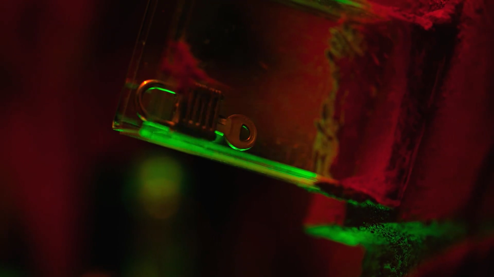 如何用垃圾拍成一部惊艳的电影