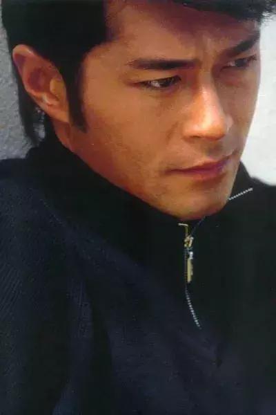 这些神级的劳模演员，他们的作品看一部少一部了