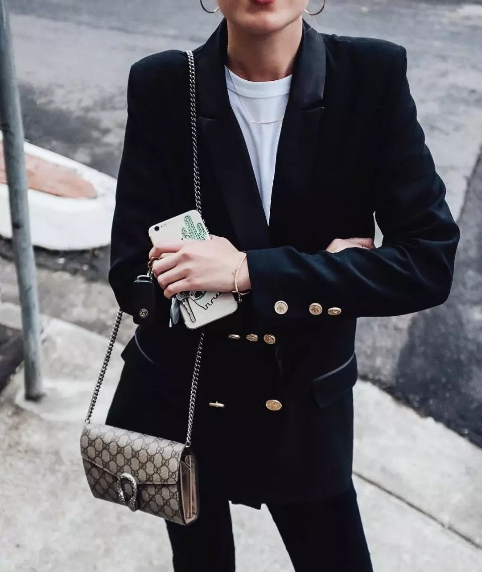 千元可以买什么轻奢包,千元左右值得买的包