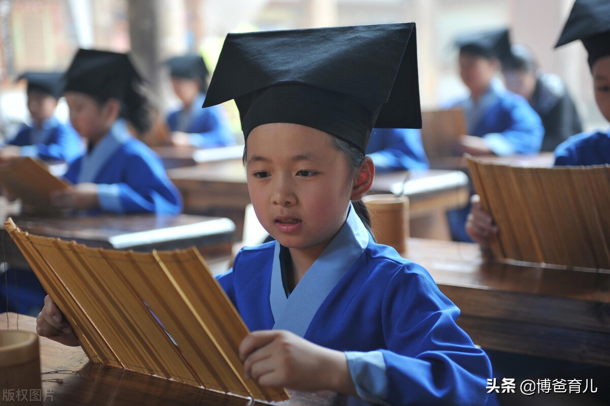 孩子家里乱翻东西怎么办,孩子去别人家里乱翻东西怎么教育