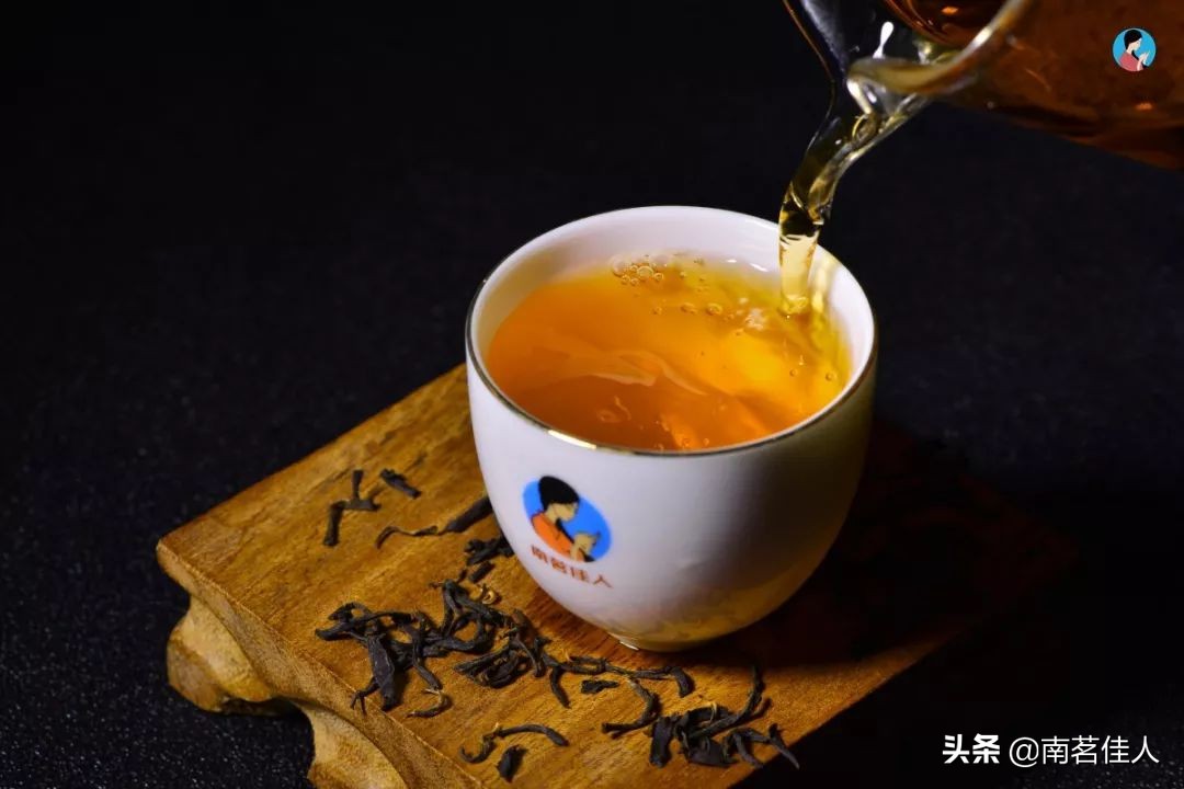 红茶配什么好喝又养生,好喝又提神的红茶