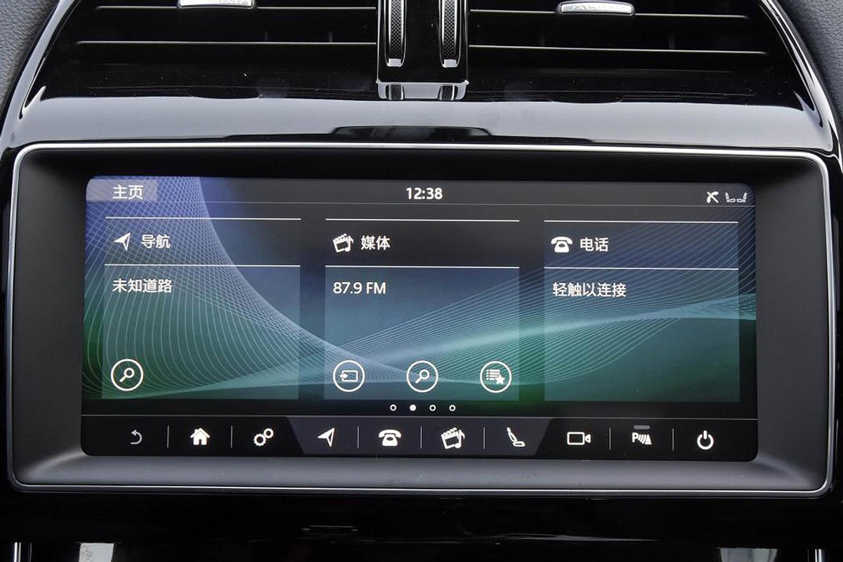 捷豹xel仪表卡住怎么办,捷豹xel中控屏闪屏时好时坏