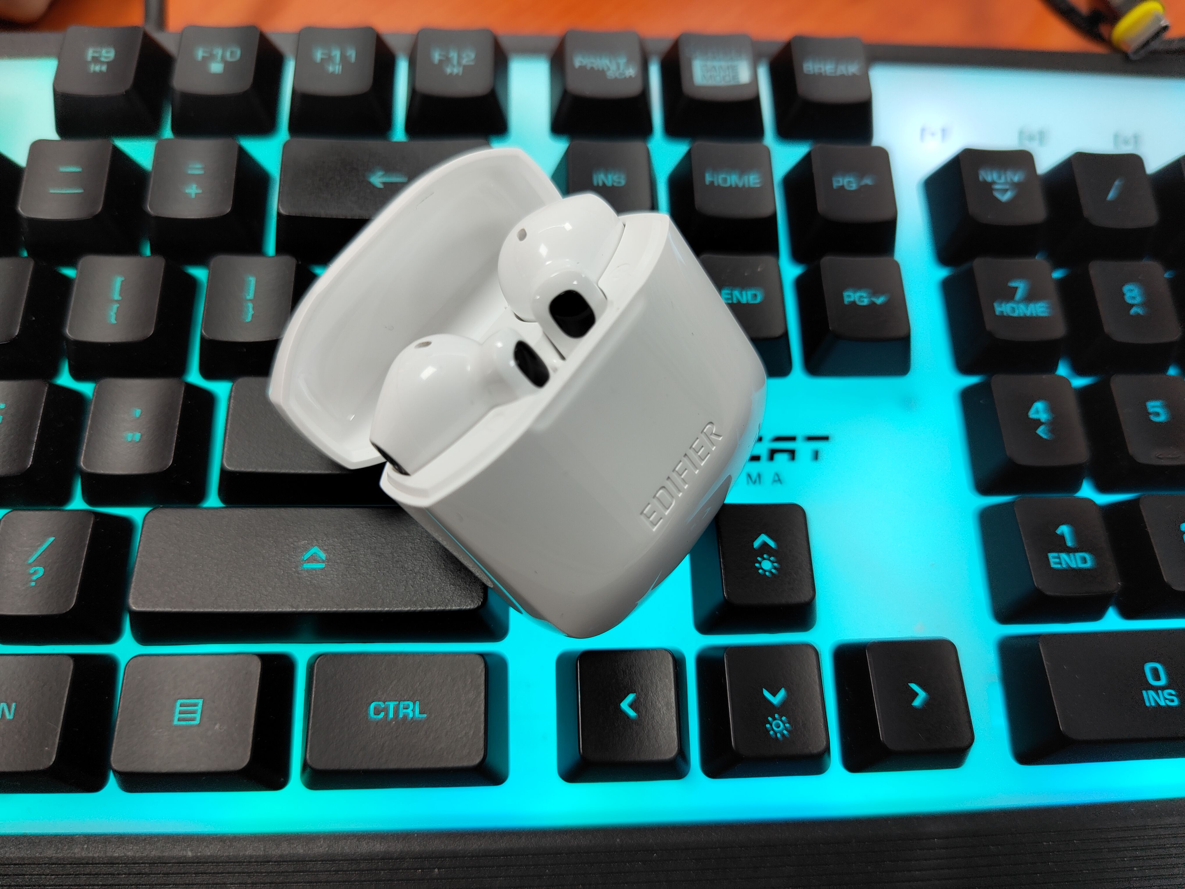 漫步者无线蓝牙耳机lollipods测评,漫步者蓝牙耳机lollipods测评