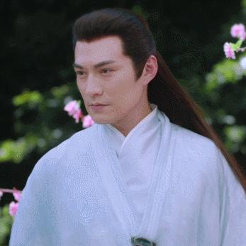 新射雕英雄传欧阳克出场,新版射雕欧阳克被困荒岛吃兔肉