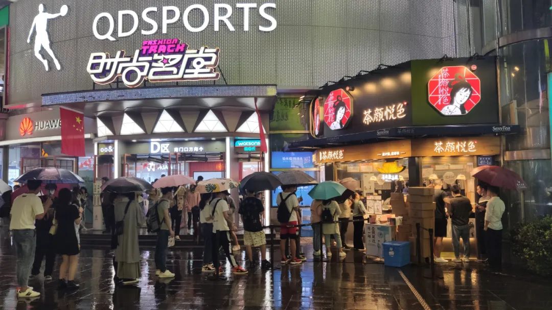 一家店年赚100万估值多少倍,烘焙店估值是营业额的几倍