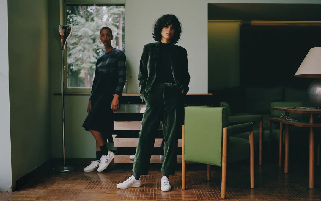 又好看又百搭的小白鞋,那些超好看的又百搭的小白鞋