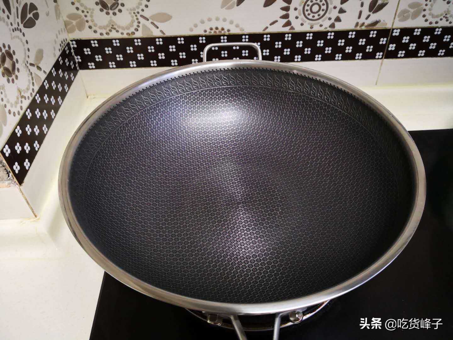 新锅不用猪油如何开锅,新锅如何开锅不用猪肉