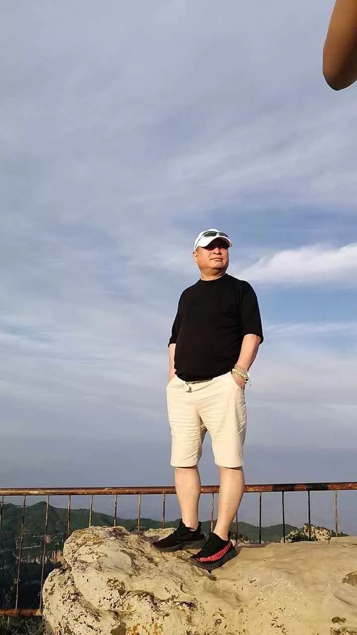 段公子阅天下,段公子段云