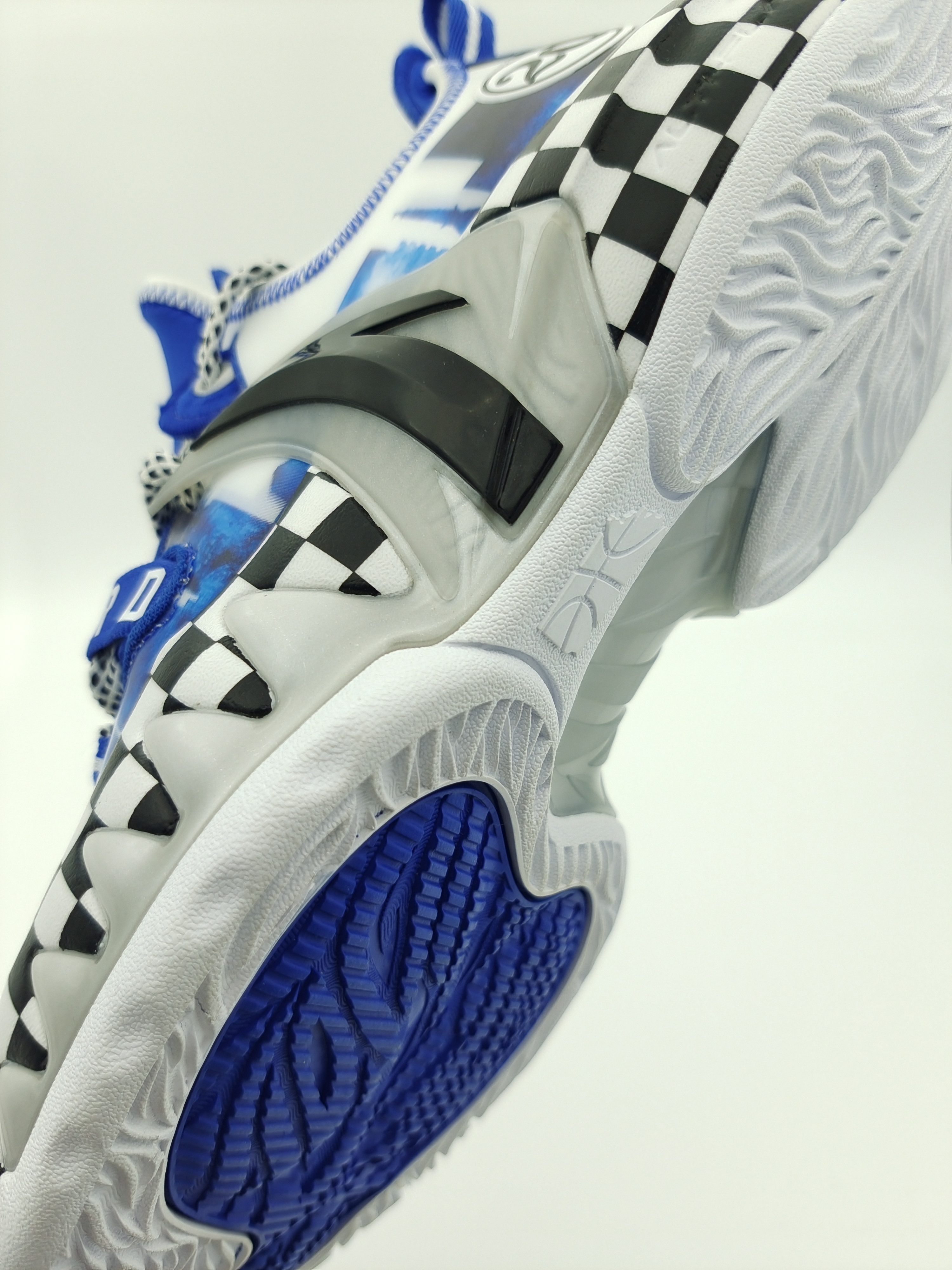 安踏海沃德披萨,海沃德2橙黑