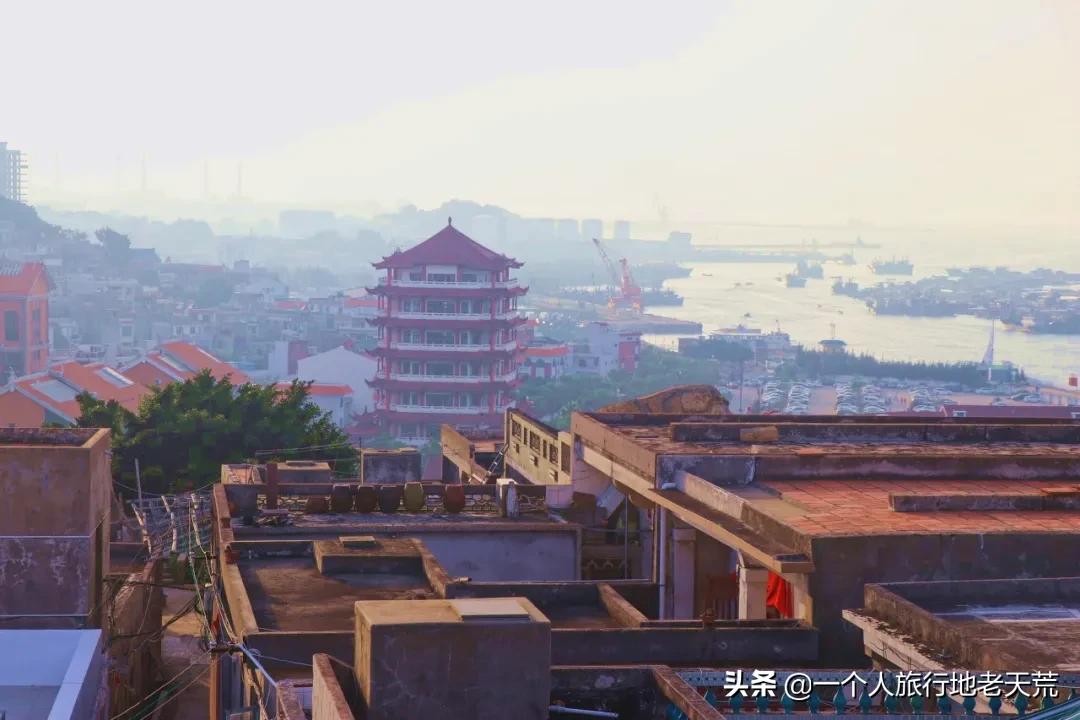 海蓝媲美三亚，福建这个被低估的宝藏地，夏天去太舒服了